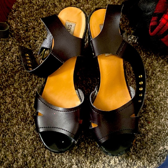 Black Steve Madden Wedges - Picture 1 of 2